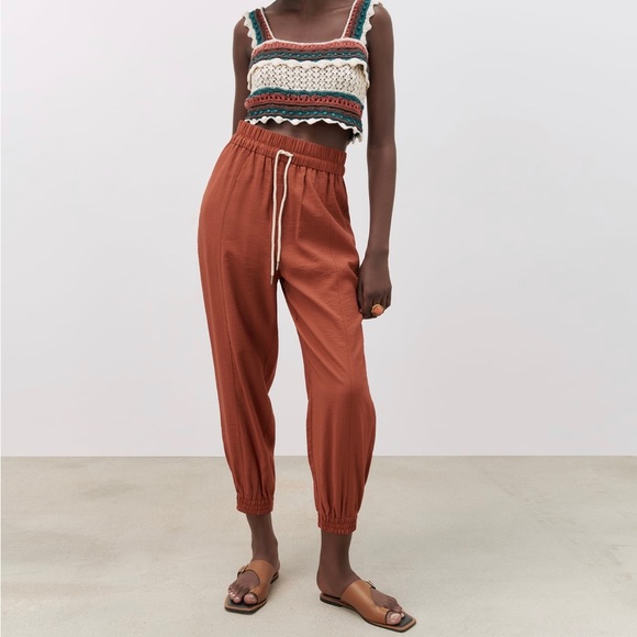 Jogger pants - Picture 1 of 3